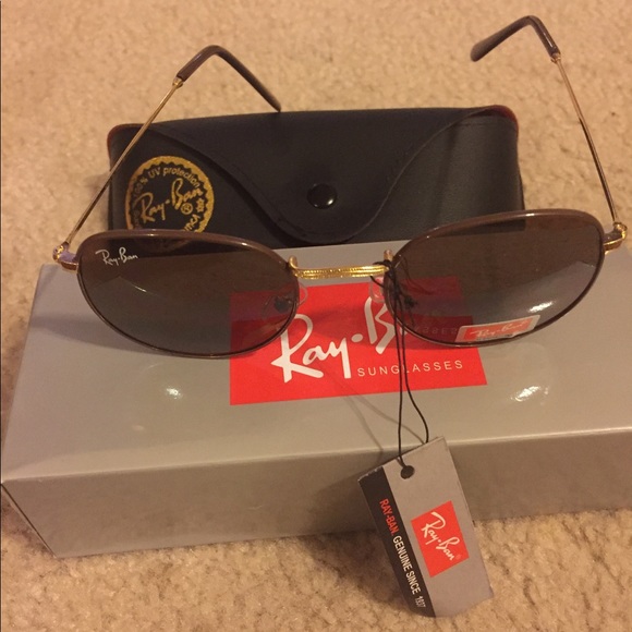 Ray-Bans - Picture 2 of 4