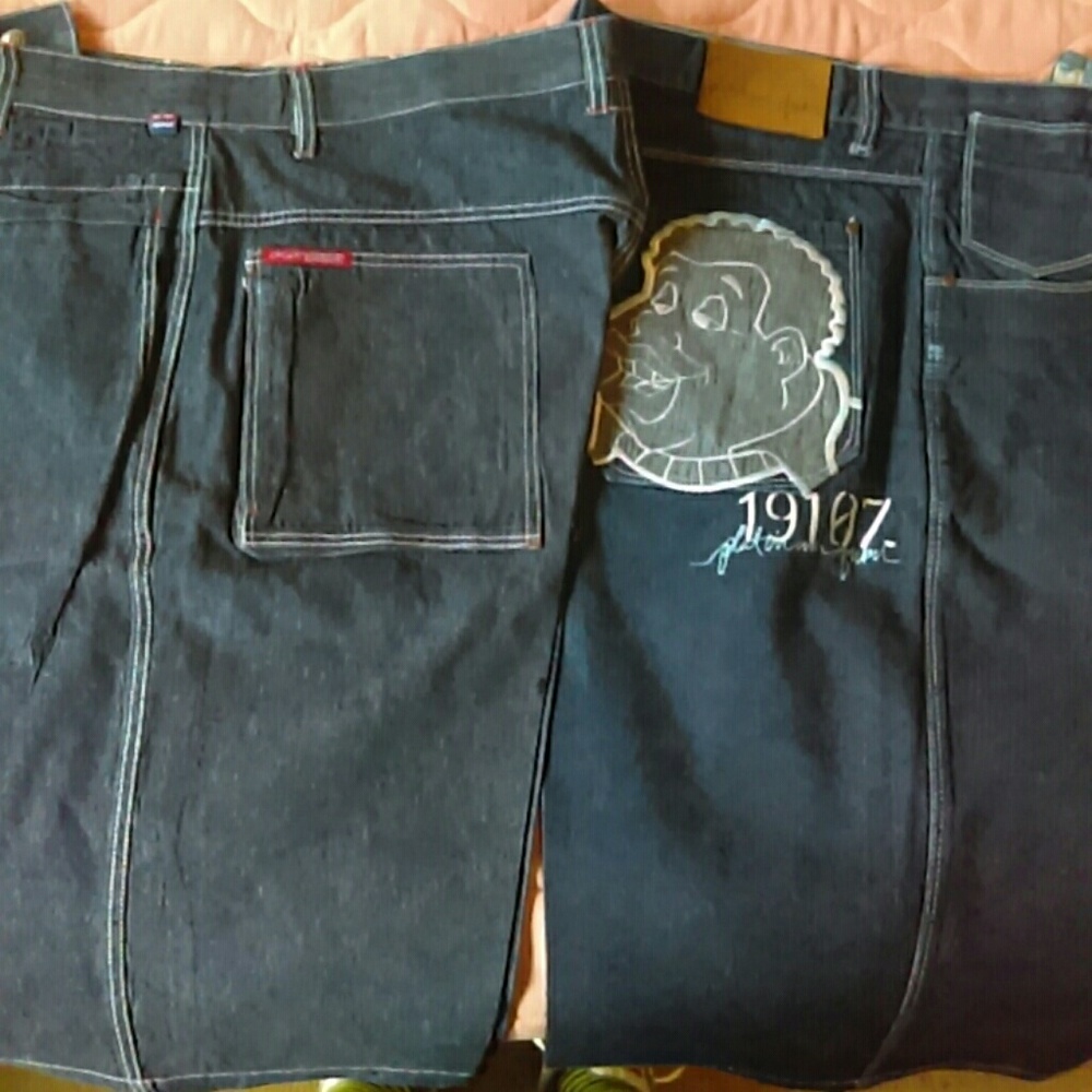 2 pair if denim shorts