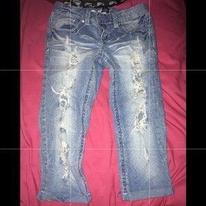 Distressed Capri Pants