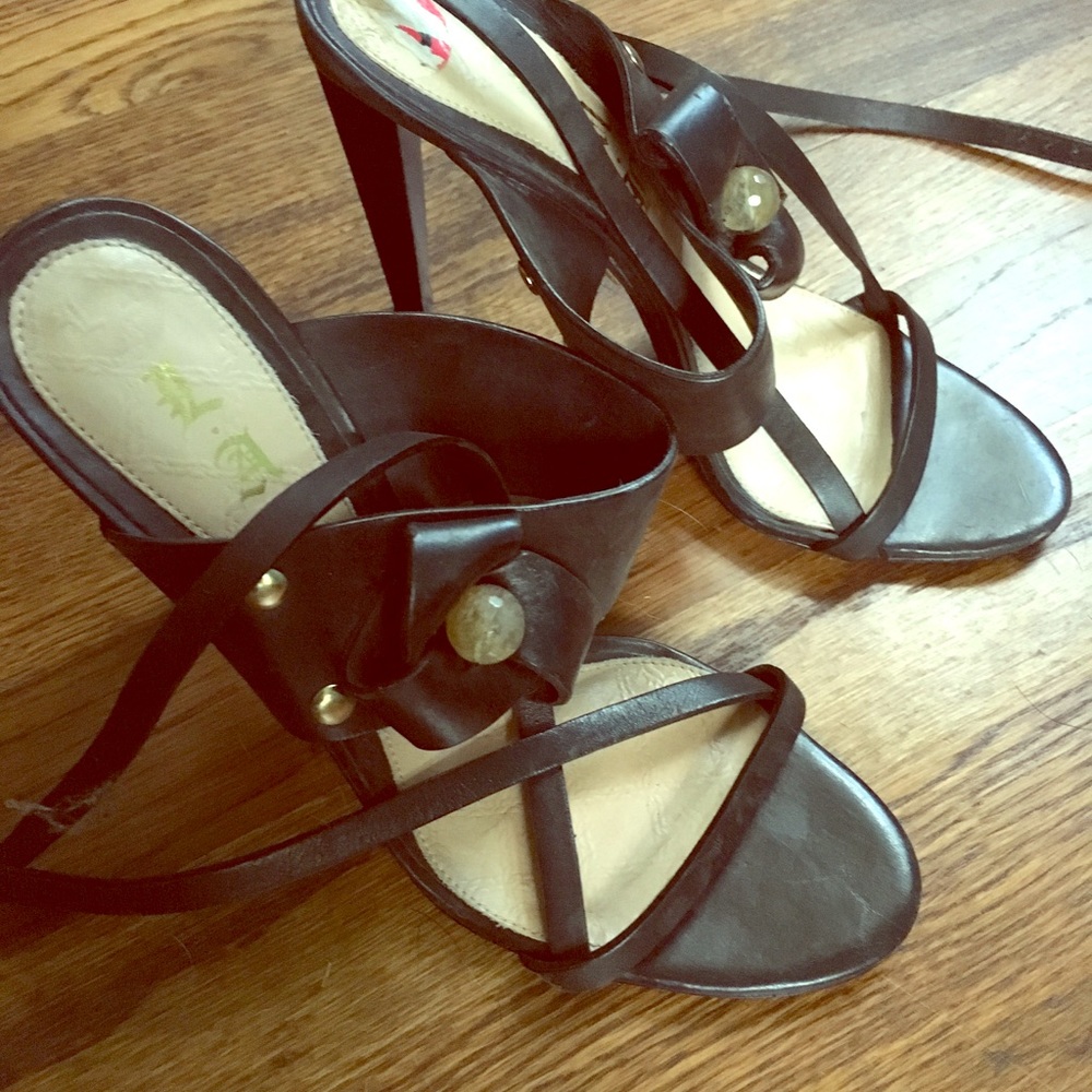 Lamb heels