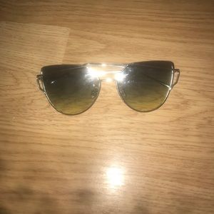 Akira Sunglasses