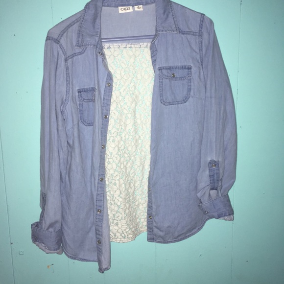 Cute Shirt! - Picture 2 of 2