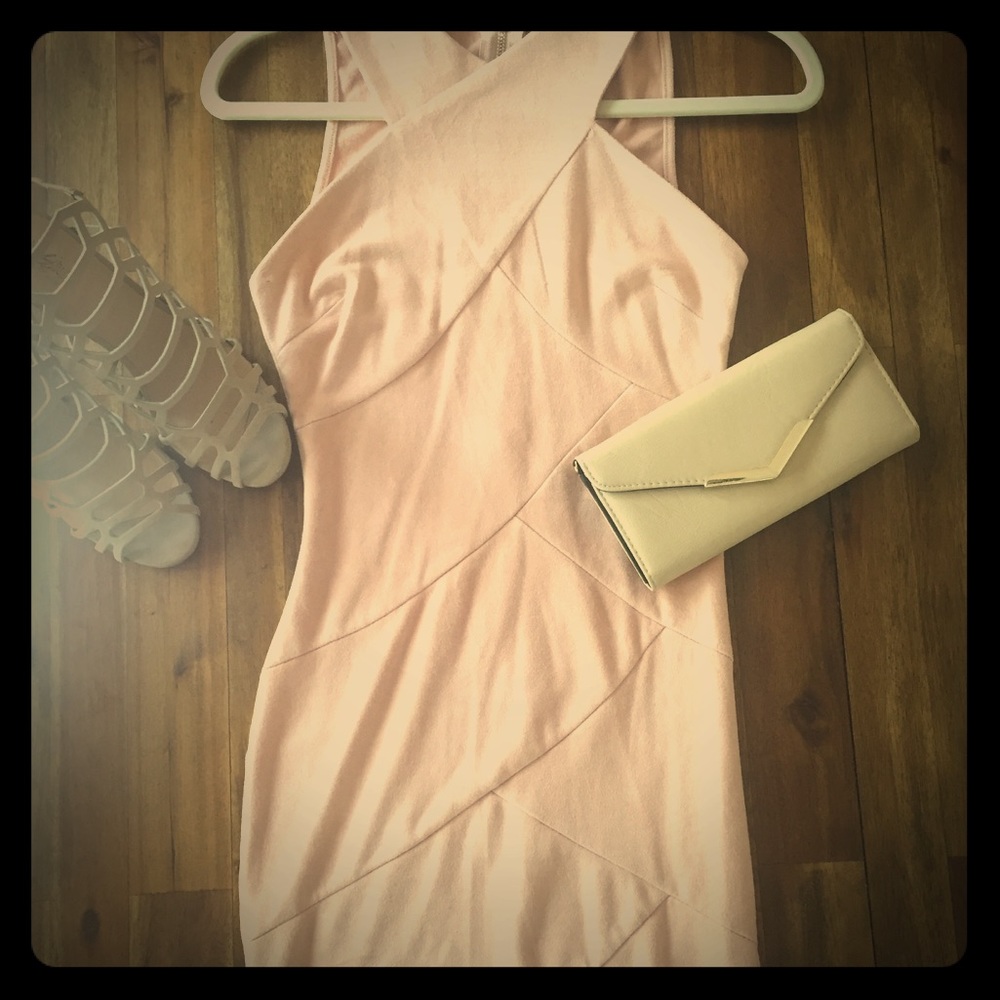 Light pink/mauve dress