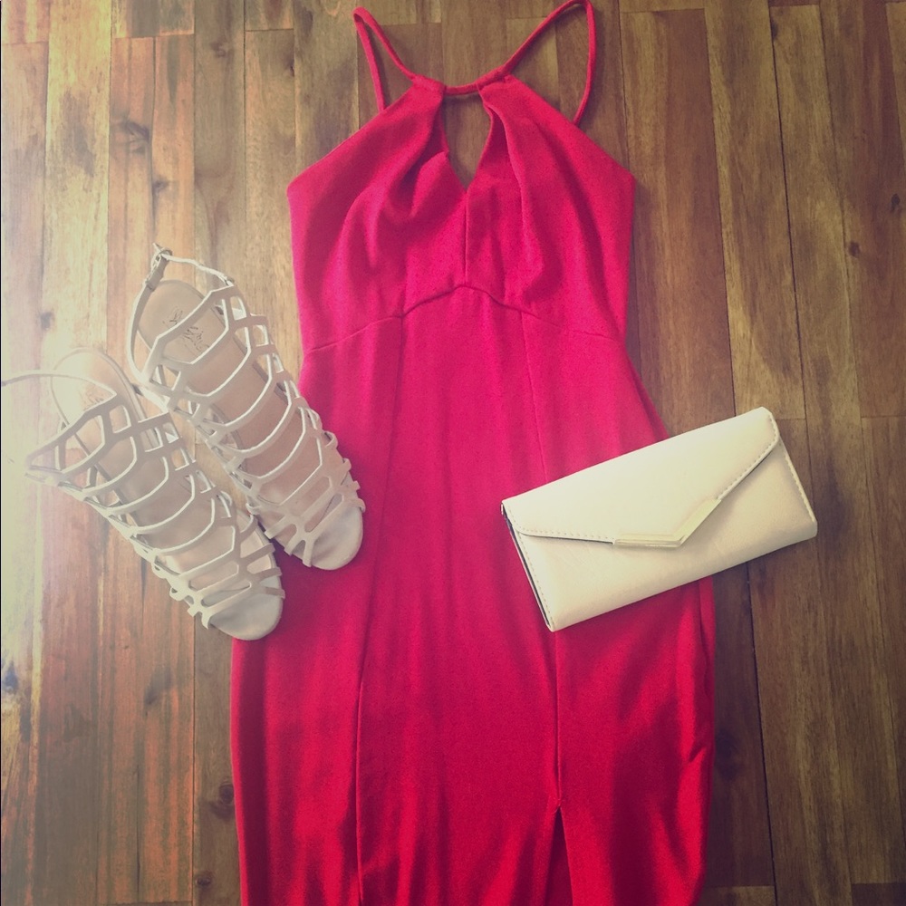 Sexy red dress!💃🏼