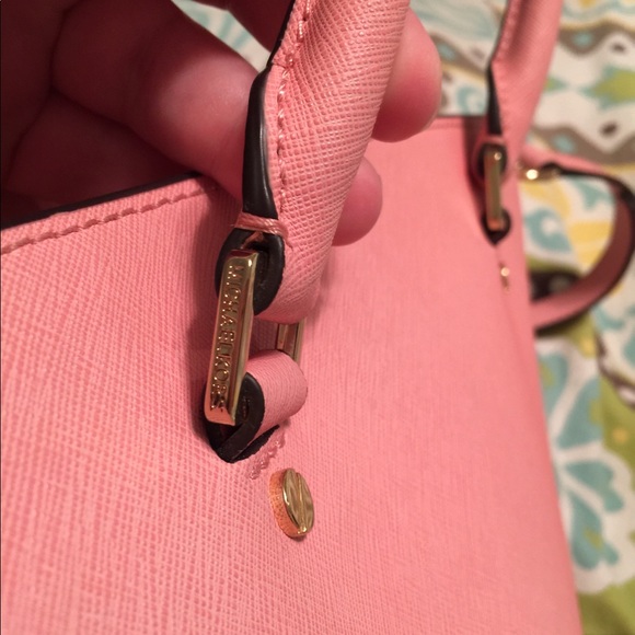 Michael Kors bag!! - Picture 5 of 5