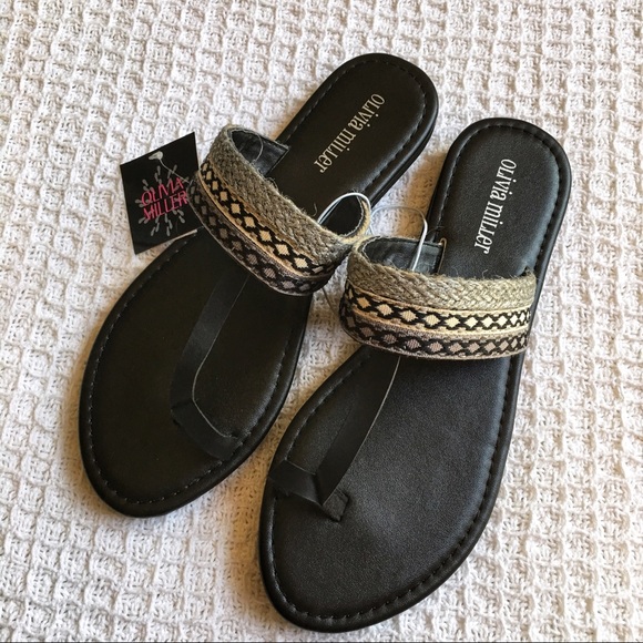 Olivia Miller Womens Toe Strap Striped Sandals - Picture 2 of 5