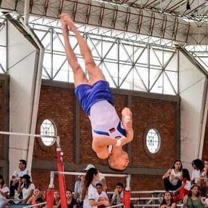 Meet your Posher, Gary