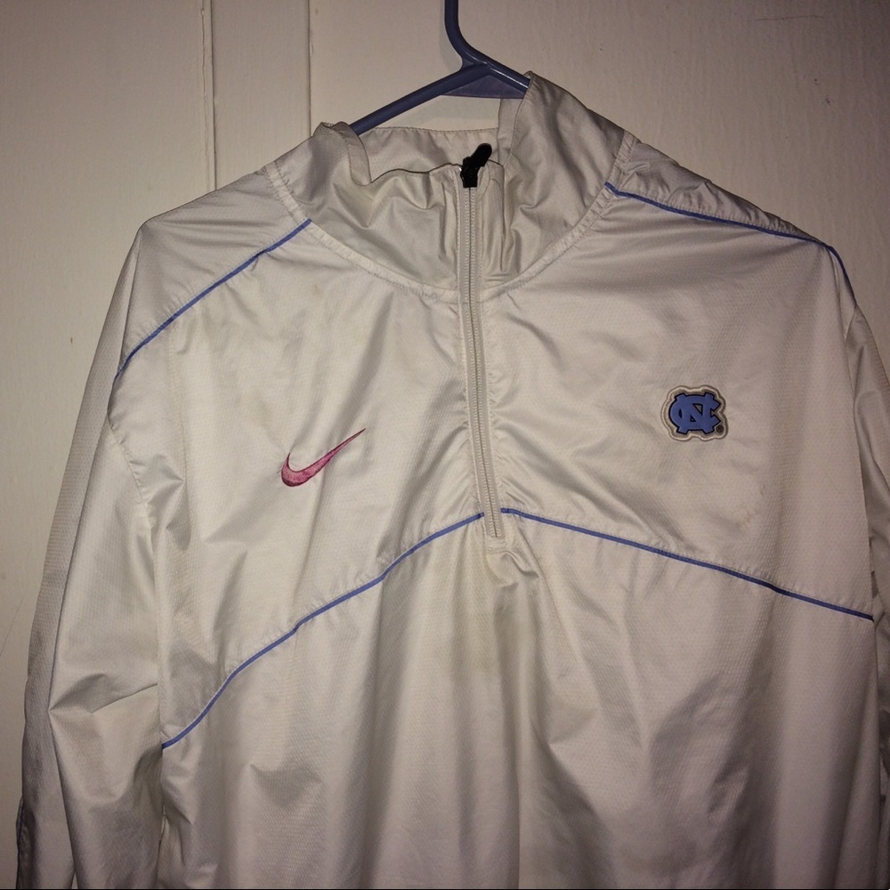 UNC TARHEELS Nike Windbreaker