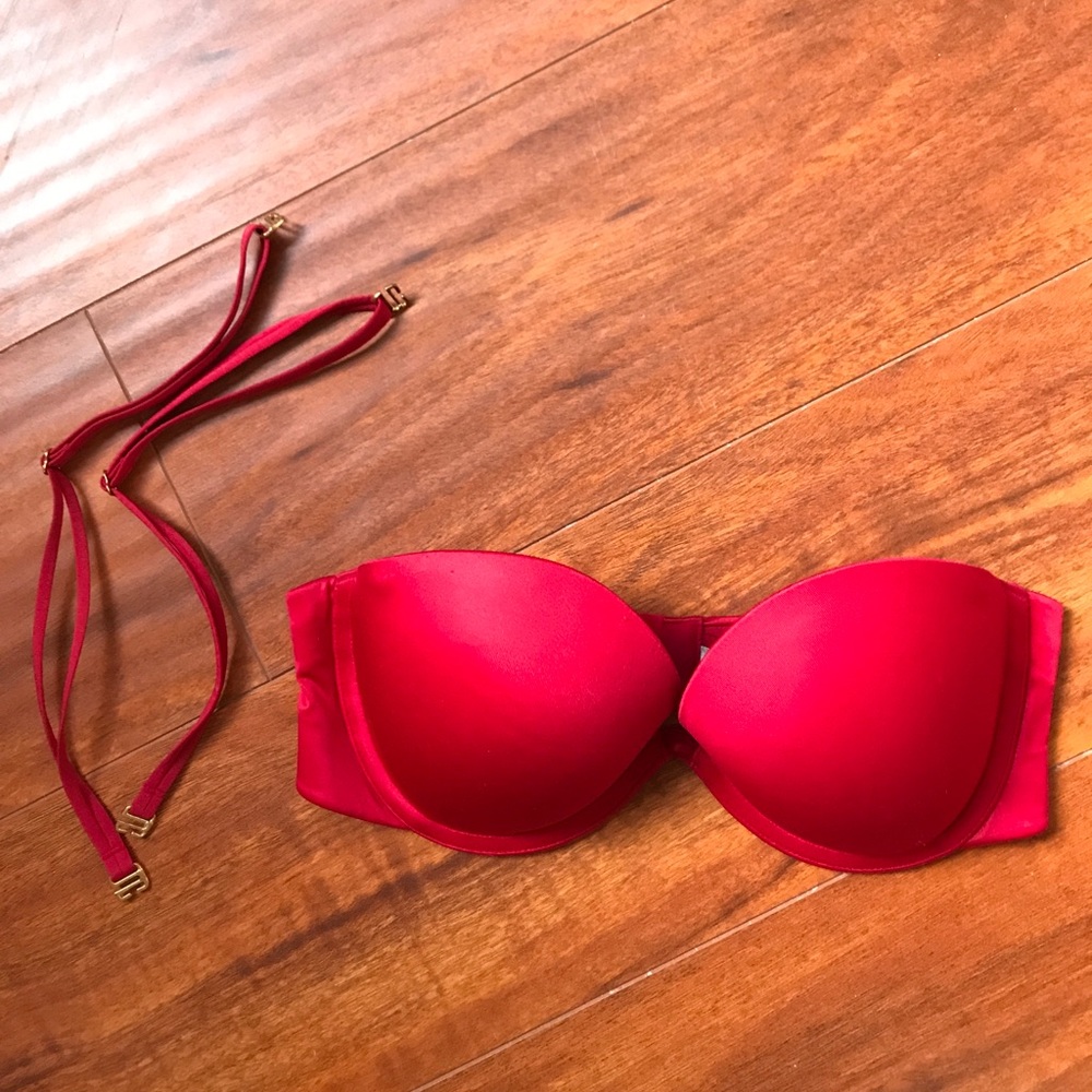 VIctorias Secret very sexy push up red satin 32C