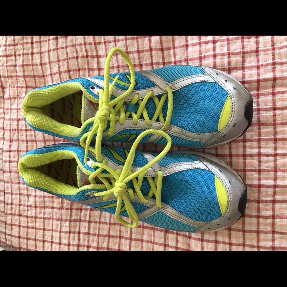 Running sneakers