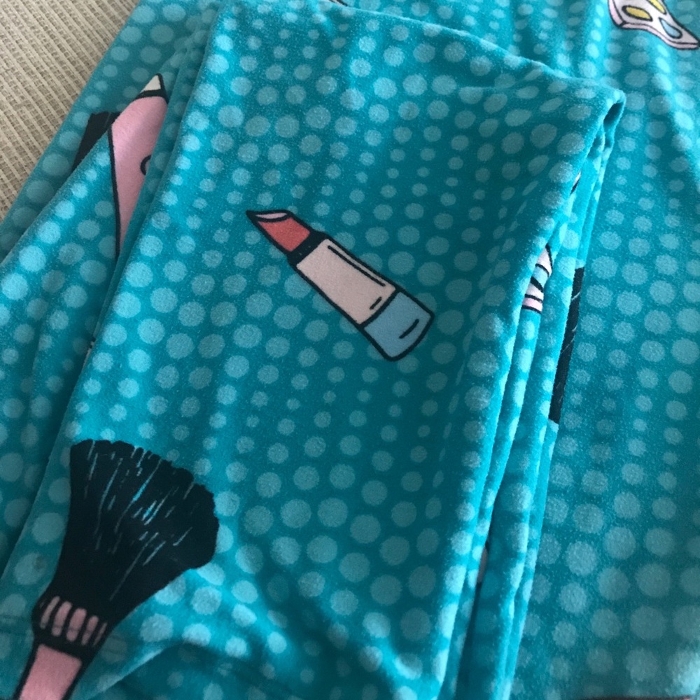 Lularoe tall and curvy unicorn