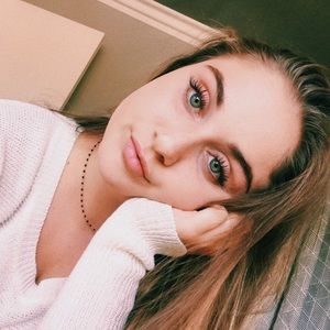 Meet your Posher, Kaia