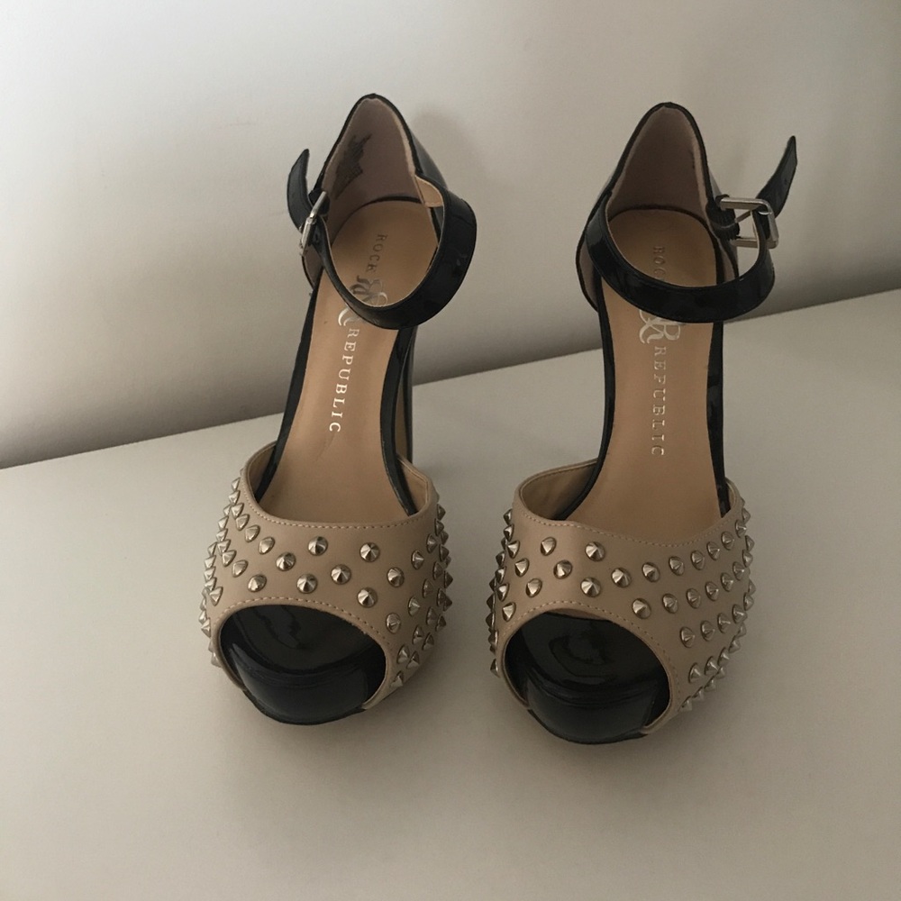 Rock&Republic Studded Heels