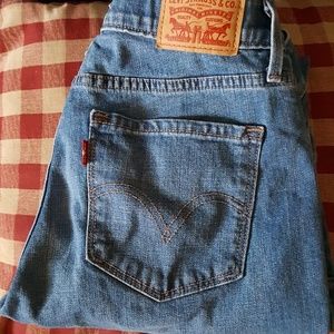 Levi's
