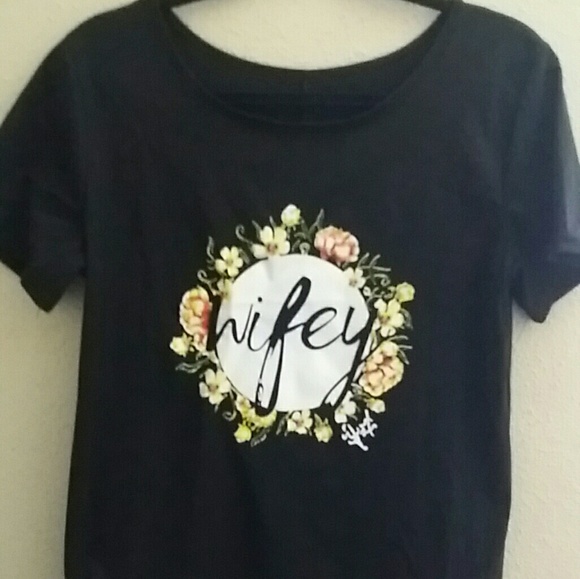 Wifey Black T-Shirt - Picture 2 of 3