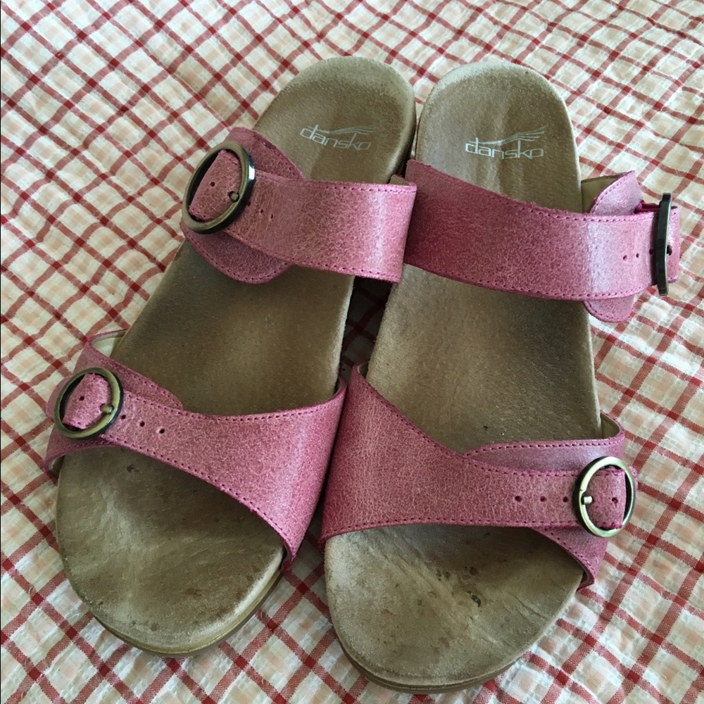 Clogs
