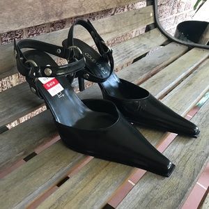 NWOT Coup detat Women’s Ankle Strap Heel