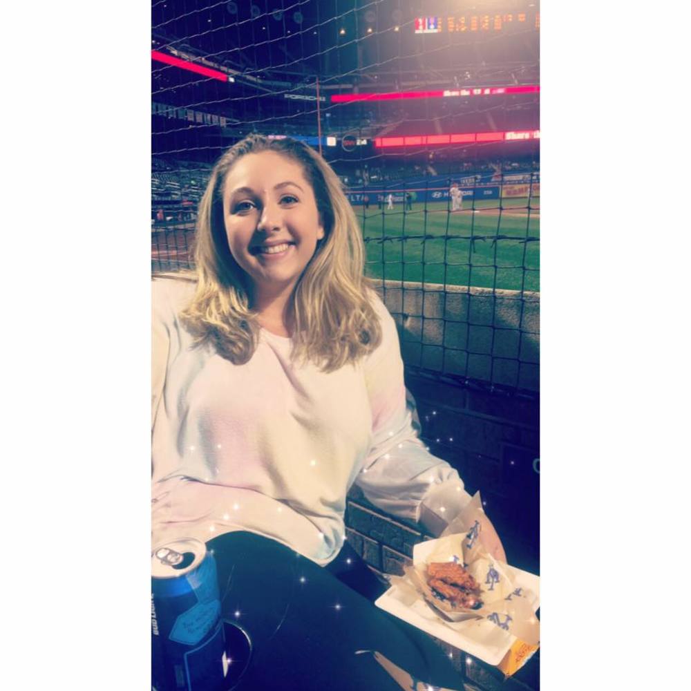 Meet your Posher, Carli