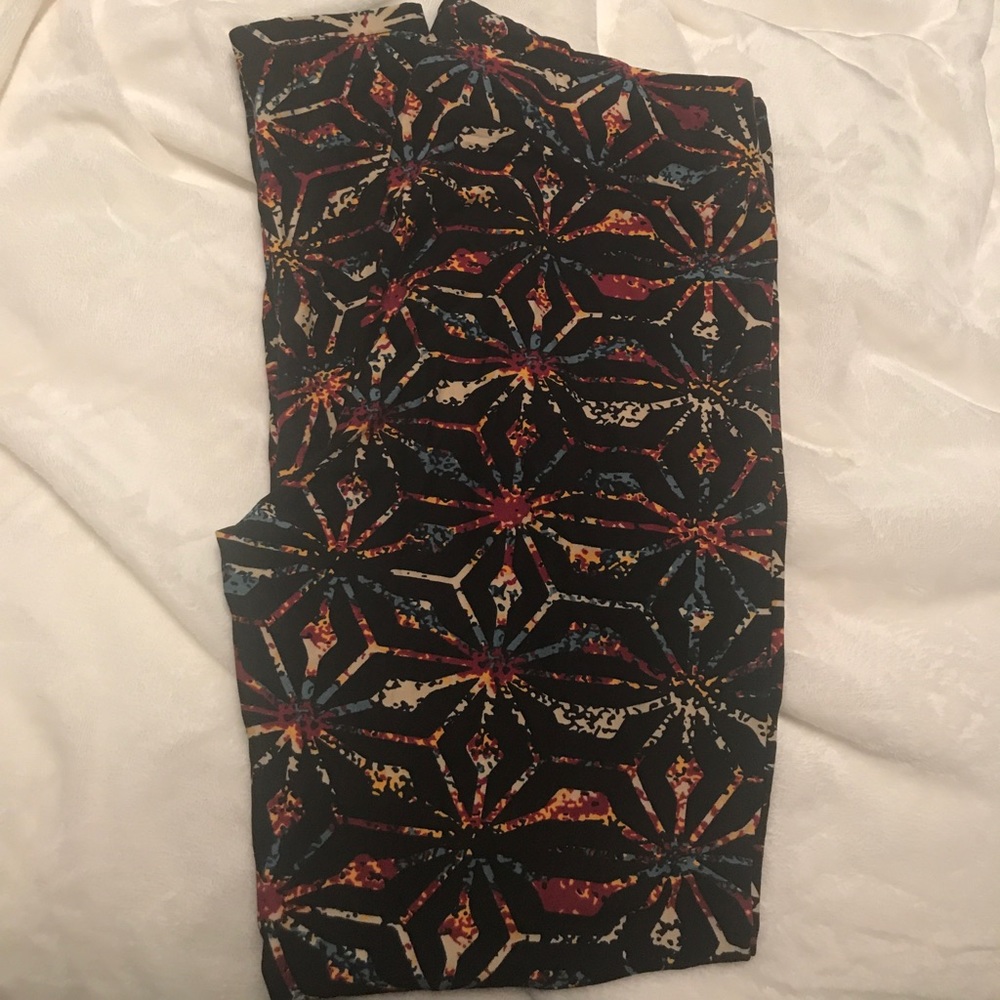NWOT TC lularoe leggings
