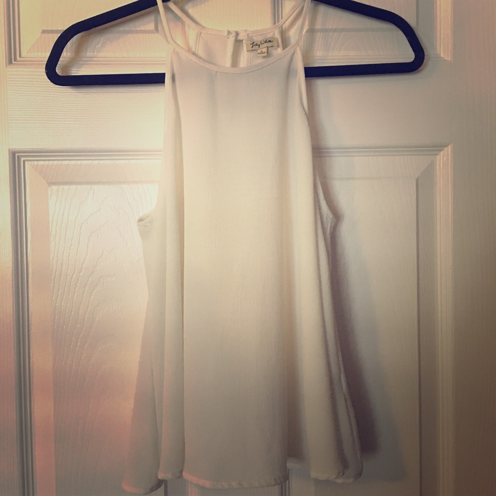 Large White Tank