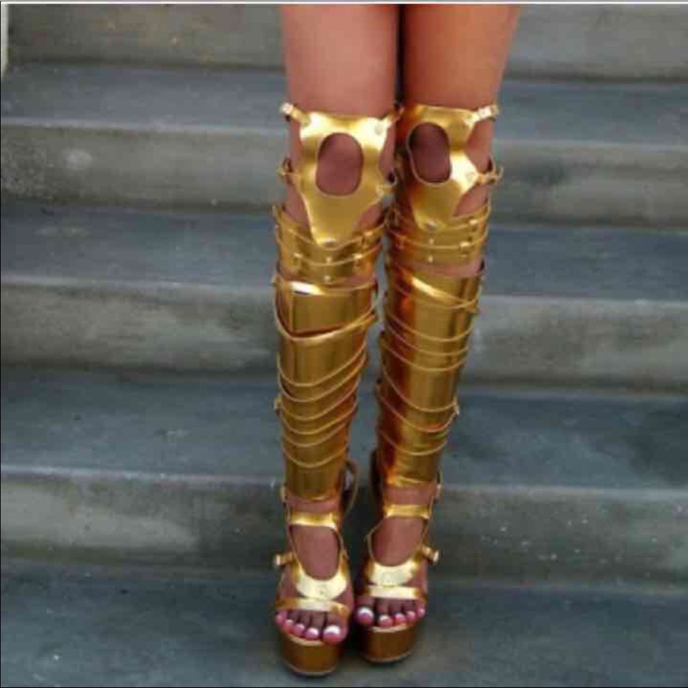 🚨SOLD🚨Zigi Girl "Alana" Gold Gladiator sandals