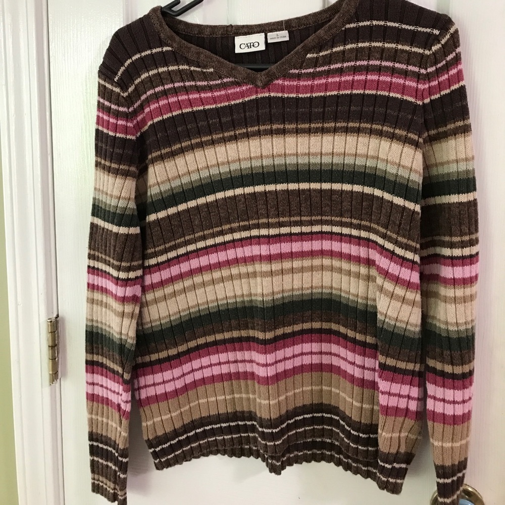Lg sweater