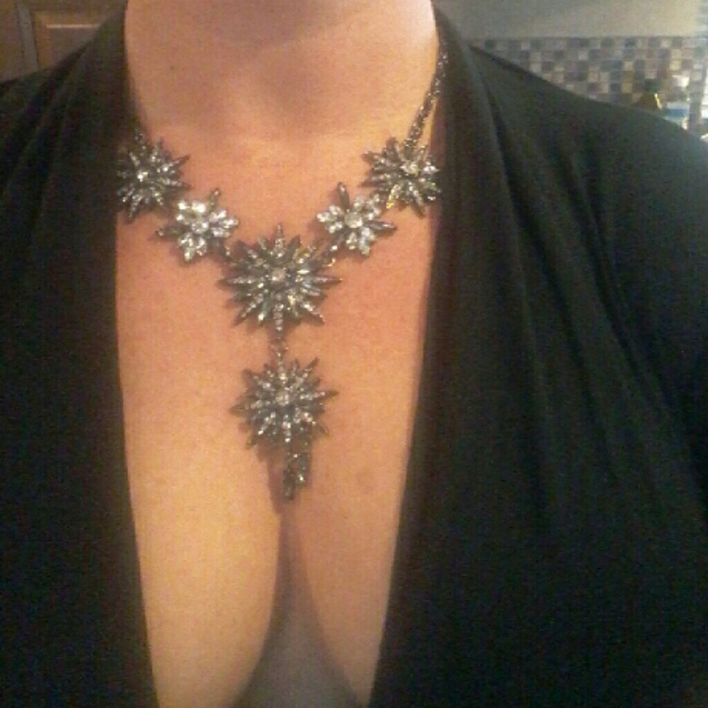 Statement necklace