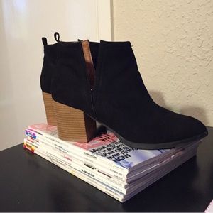 Qupid Black Suede Booties