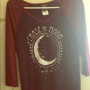 Quarter sleeve shirts