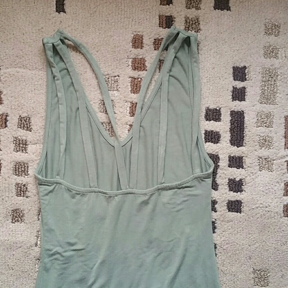 BKE RED - Picture 2 of 2