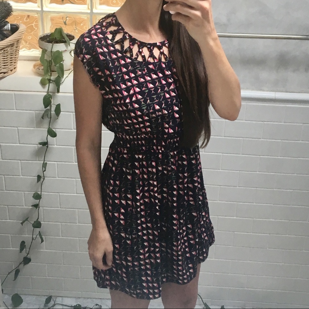 Boutique Vintage Dress with Mesh Weaved Collar