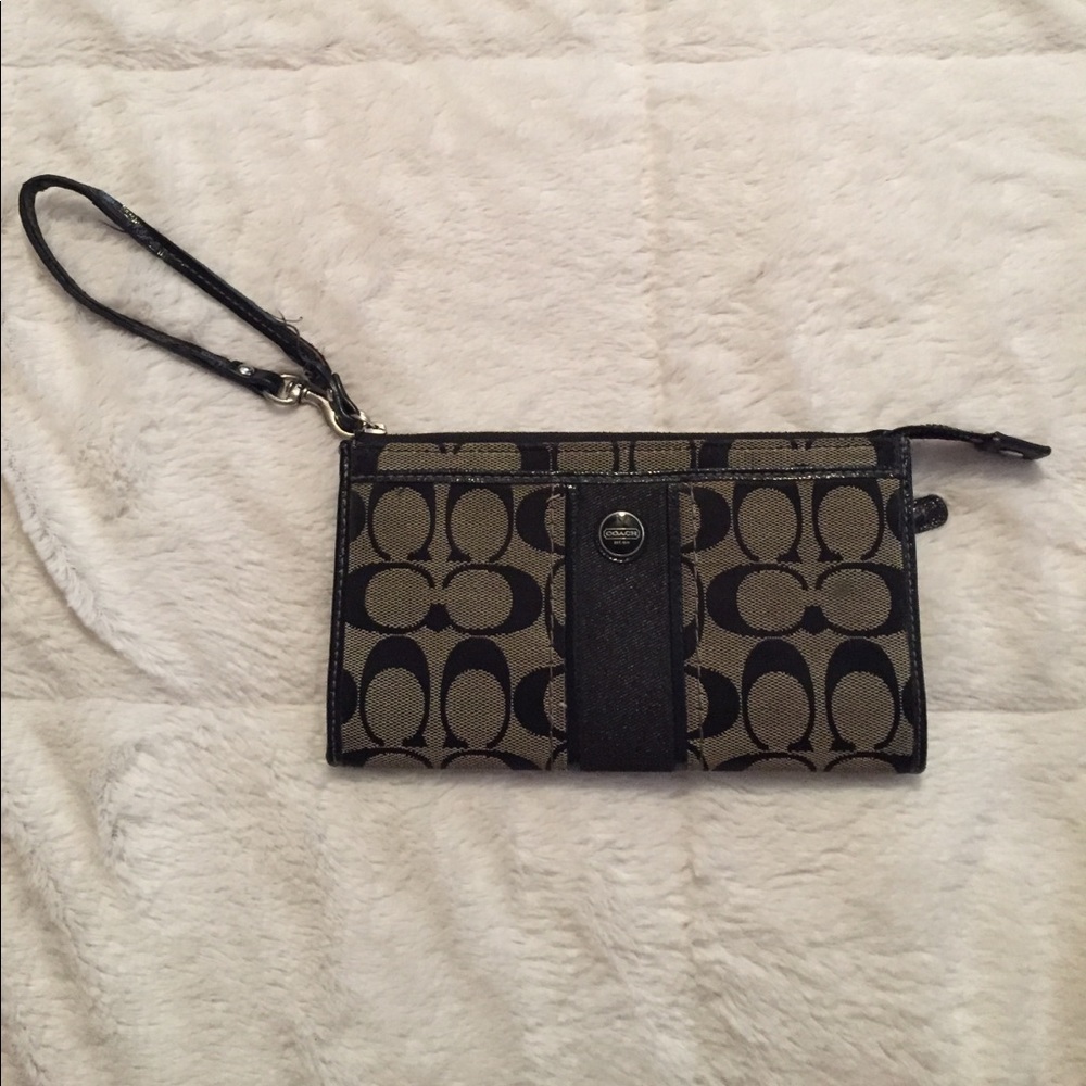 Black coach patterned wristlet