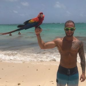 Meet your Posher, Robert