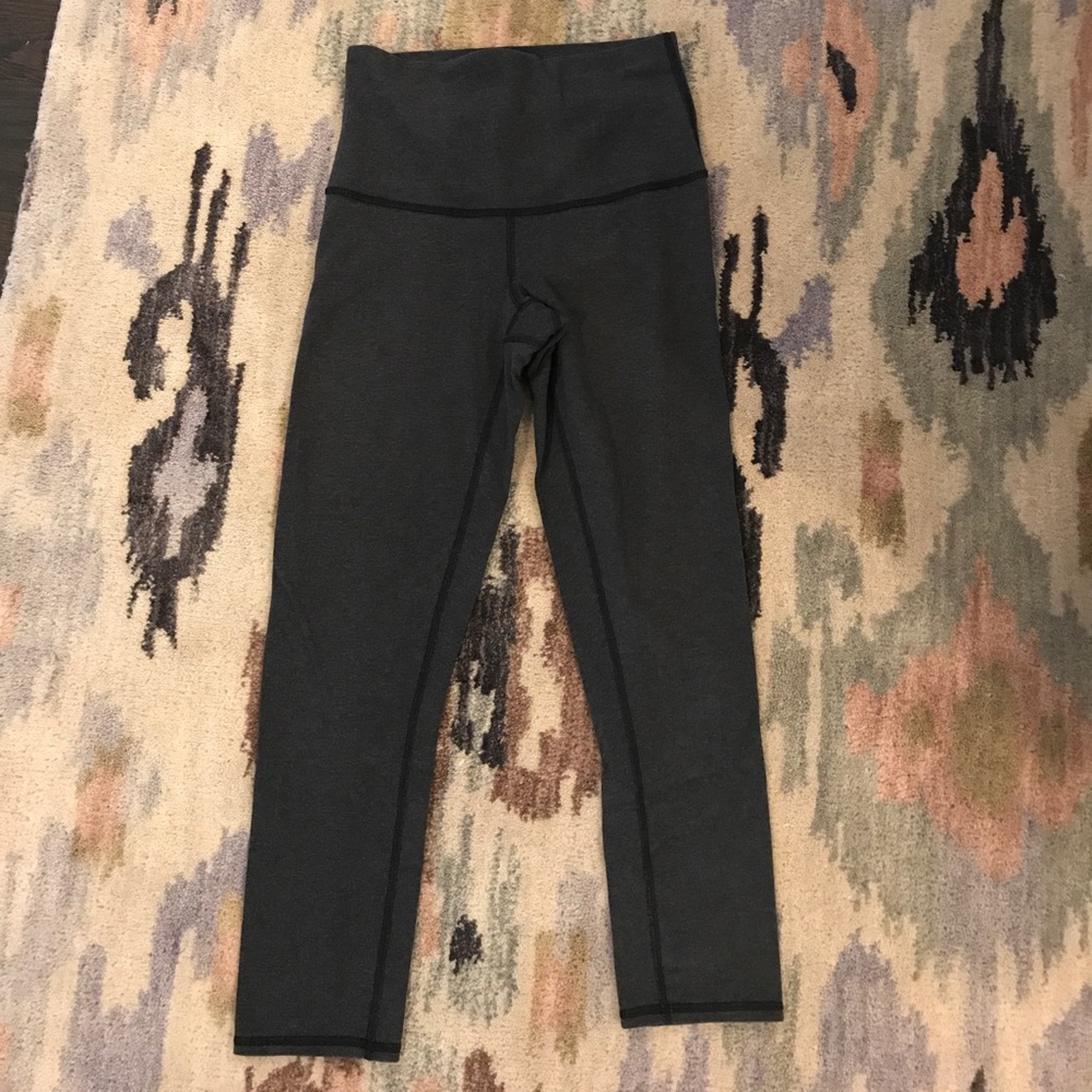 Lululemon high waisted 3/4 pants