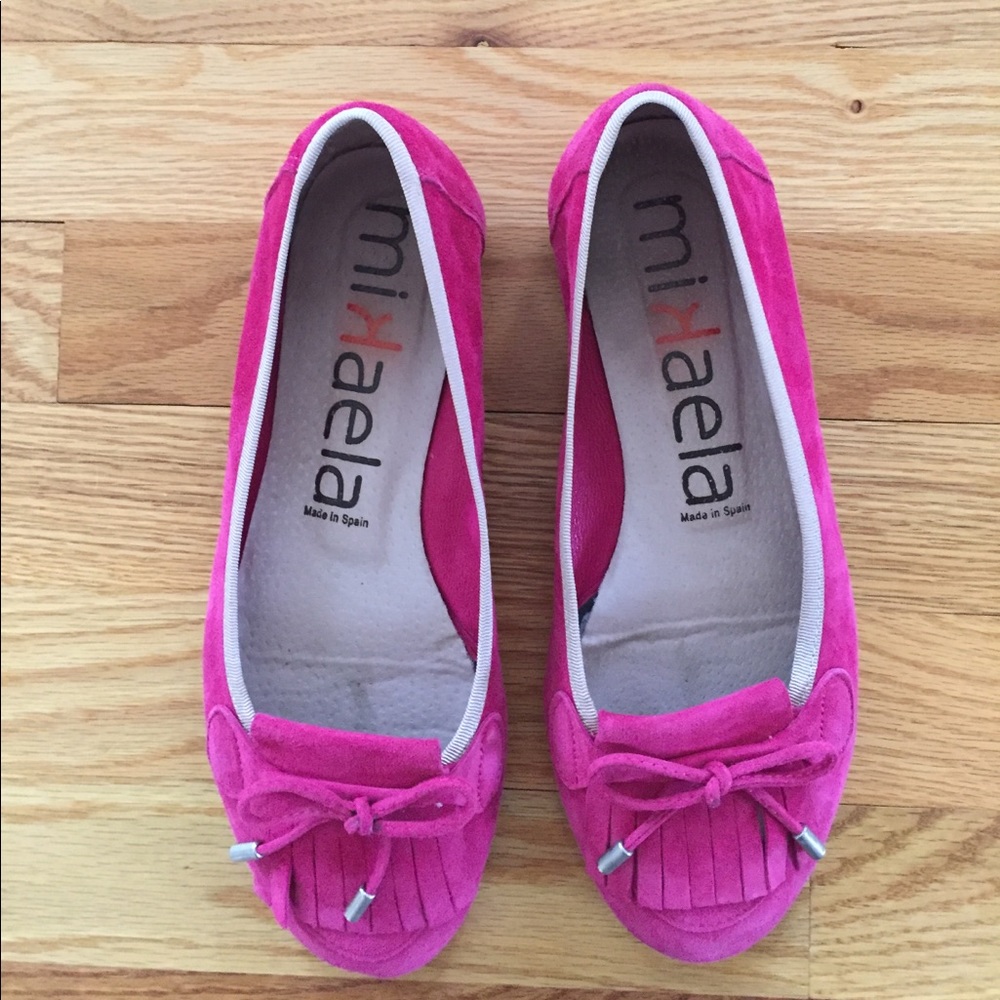Mikaela pink suede flats with fringe made in Spain