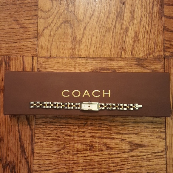 🎈SALE🎉Authentic COACH Silver/Gold Linked Watch - Picture 4 of 8