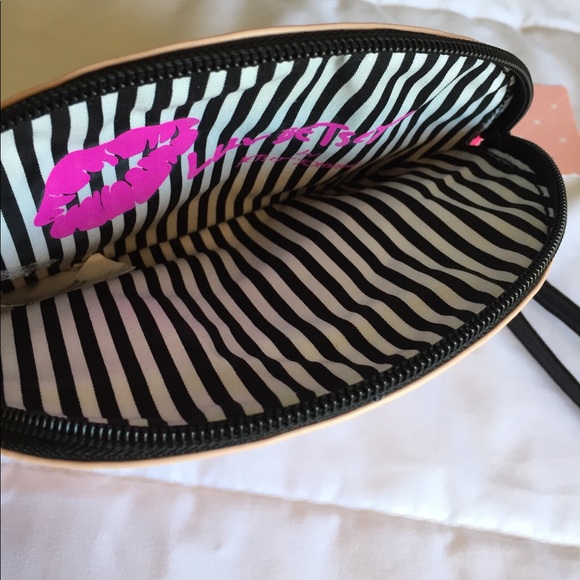 Betsey Johnson Wristlet - Picture 3 of 7