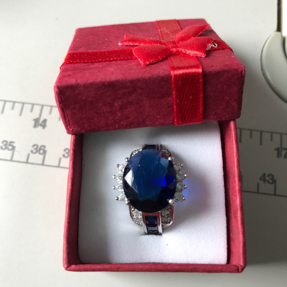 Blue SAPPHIRE & Clear CZ Ring Size 8