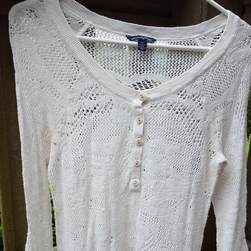 American Eagle sweater