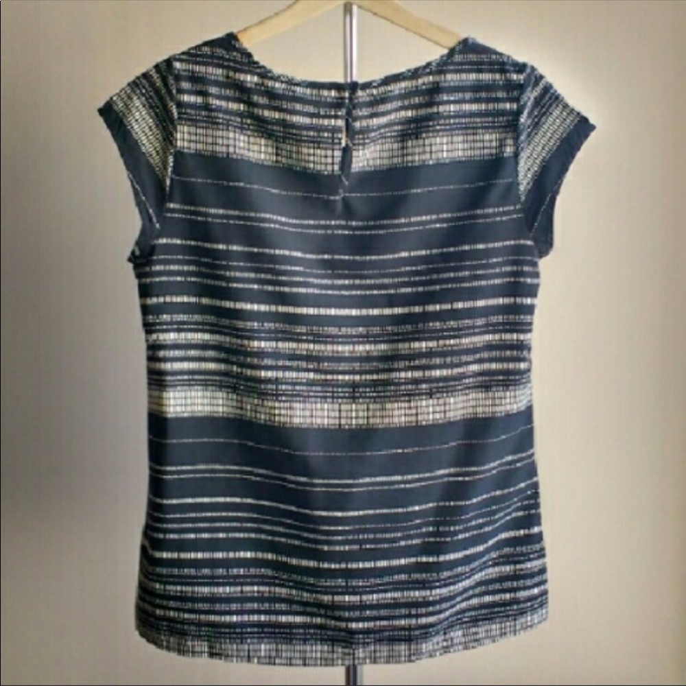 Banana Republic cap sleeve top