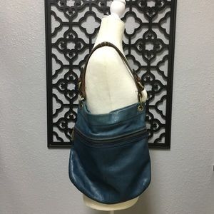 Pretty blue Fossil hobo with vintage vibe