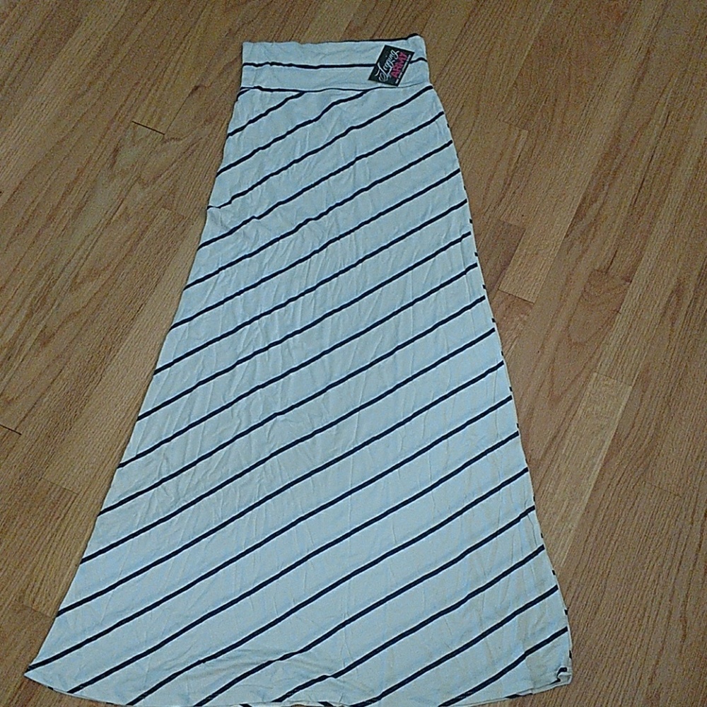 Maxi skirt