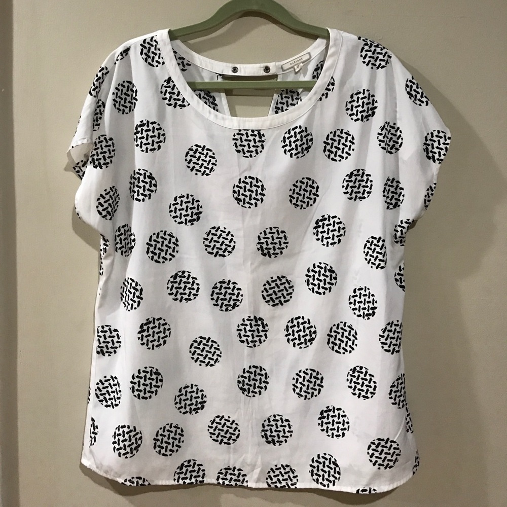 White & Black Pleione Cutout Top