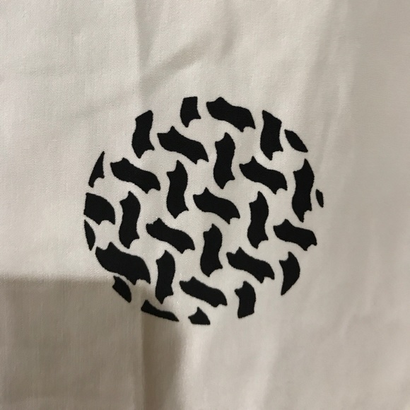 White & Black Pleione Cutout Top - Picture 5 of 6