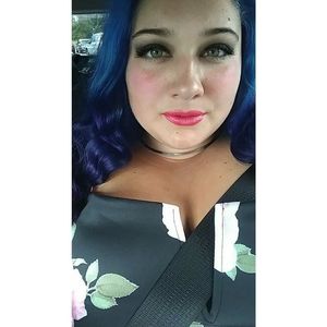 Meet your Posher, Lindsey