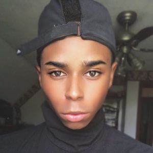 Meet your Posher, Jayden