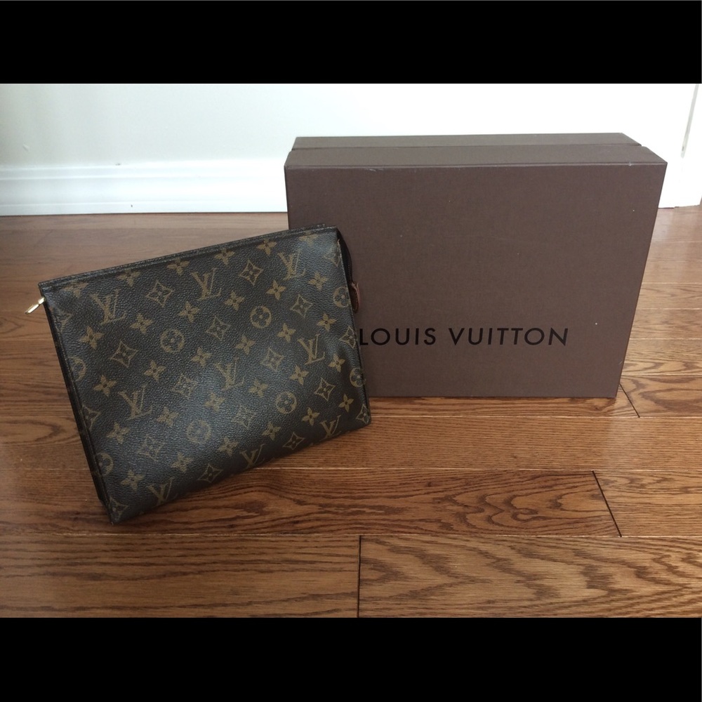 Louis Vuitton clutch