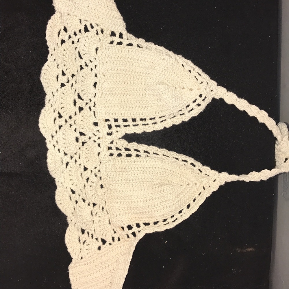 Kylie Jenner crochet crop