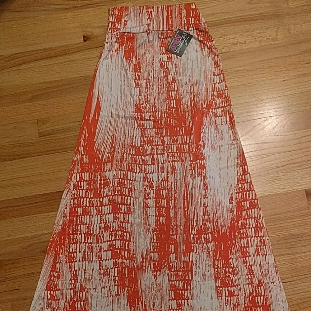 Maxi skirt