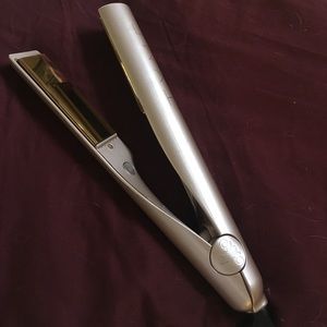 TYME Curling Iron